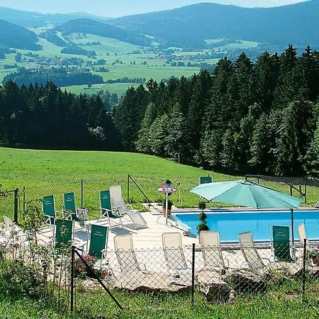 Baierweg Sleeps 26 Pool Wifi * Kollnburg