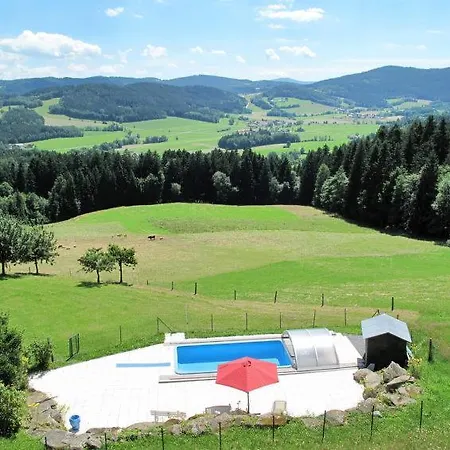 Baierweg Sleeps 26 Pool Wifi * Kollnburg